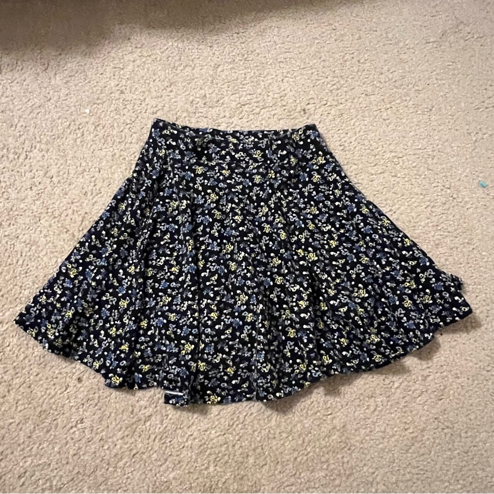 Pleated floral skirt